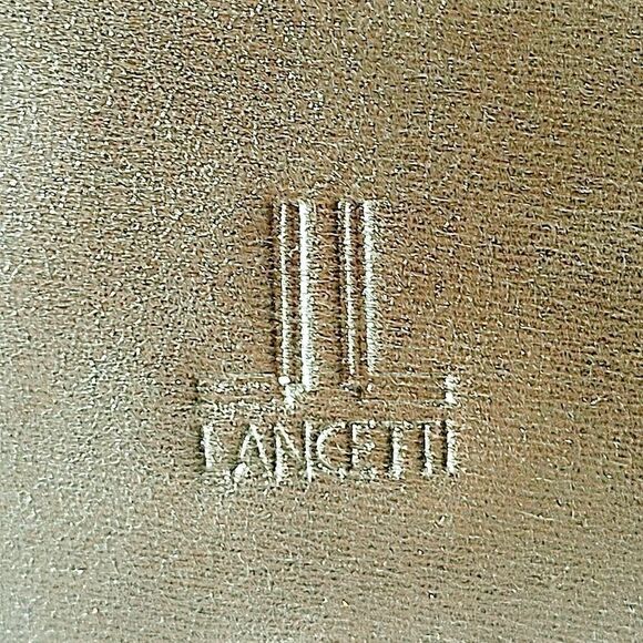 Lancetti Leather Shoulder Bag - Picture 2 of 5